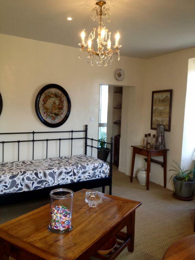 Bed and Breakfast Chez L'Antiquaire Hauterives Exterior foto